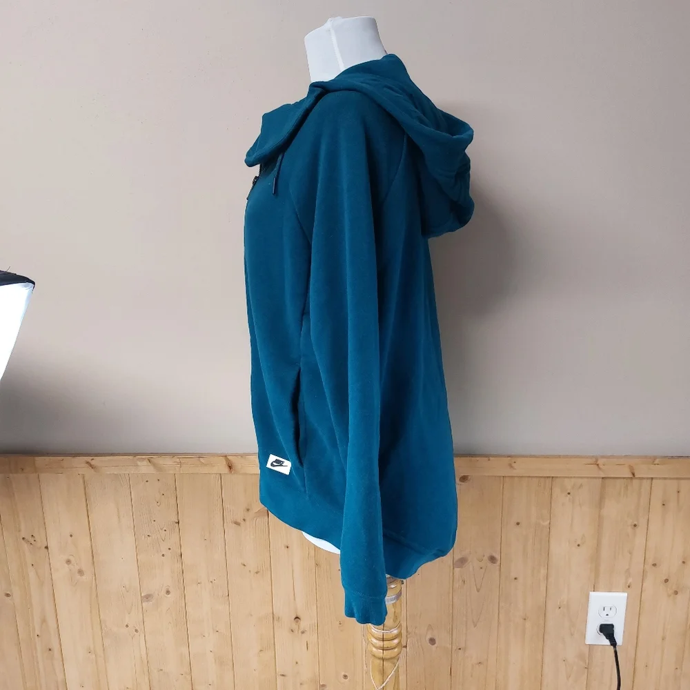 Nike modern Cape jacket